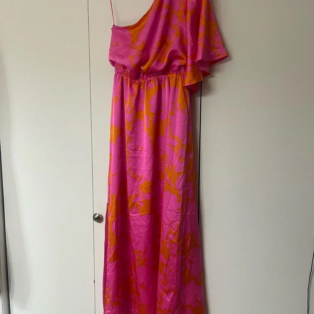 Sugarlips Vibrant Pink and Orange Dress - Picture 1 of 6